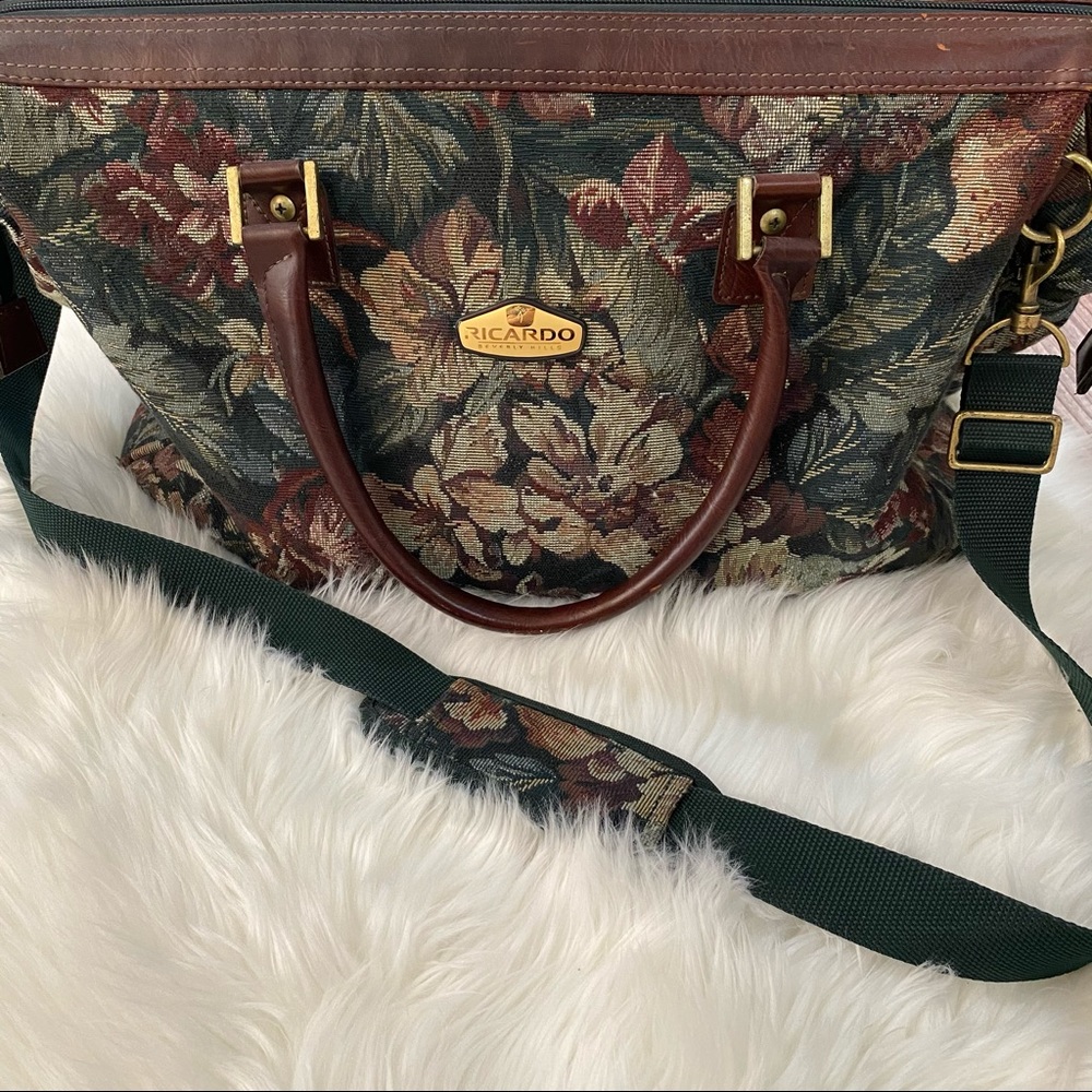 Vintage Ricardo | Floral Tapestry Carryon Luggage